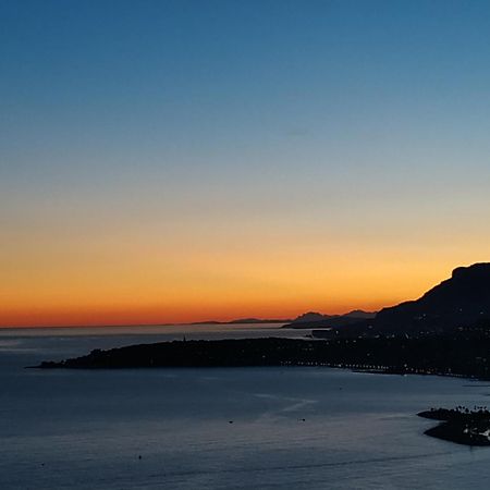 Total Sea View Grimaldi Daire Ventimiglia Dış mekan fotoğraf