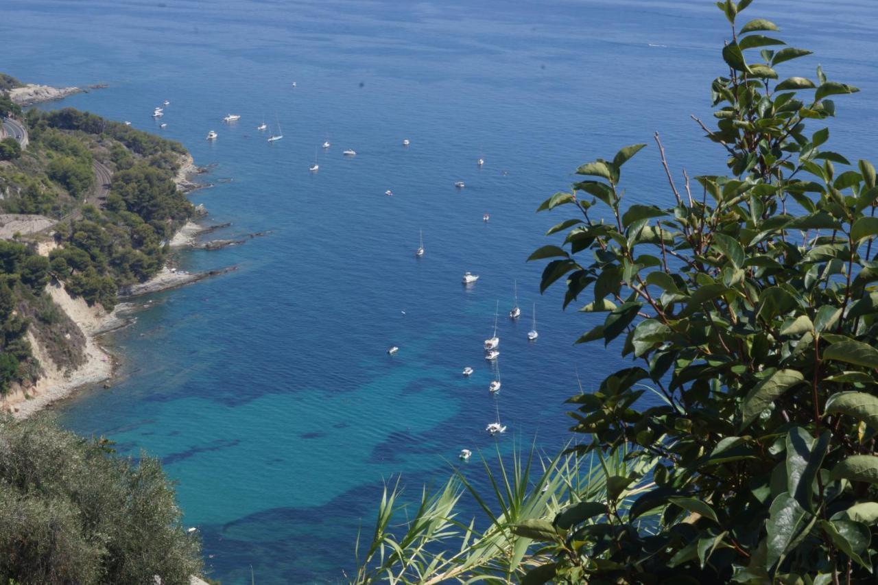 Total Sea View Grimaldi Daire Ventimiglia Dış mekan fotoğraf