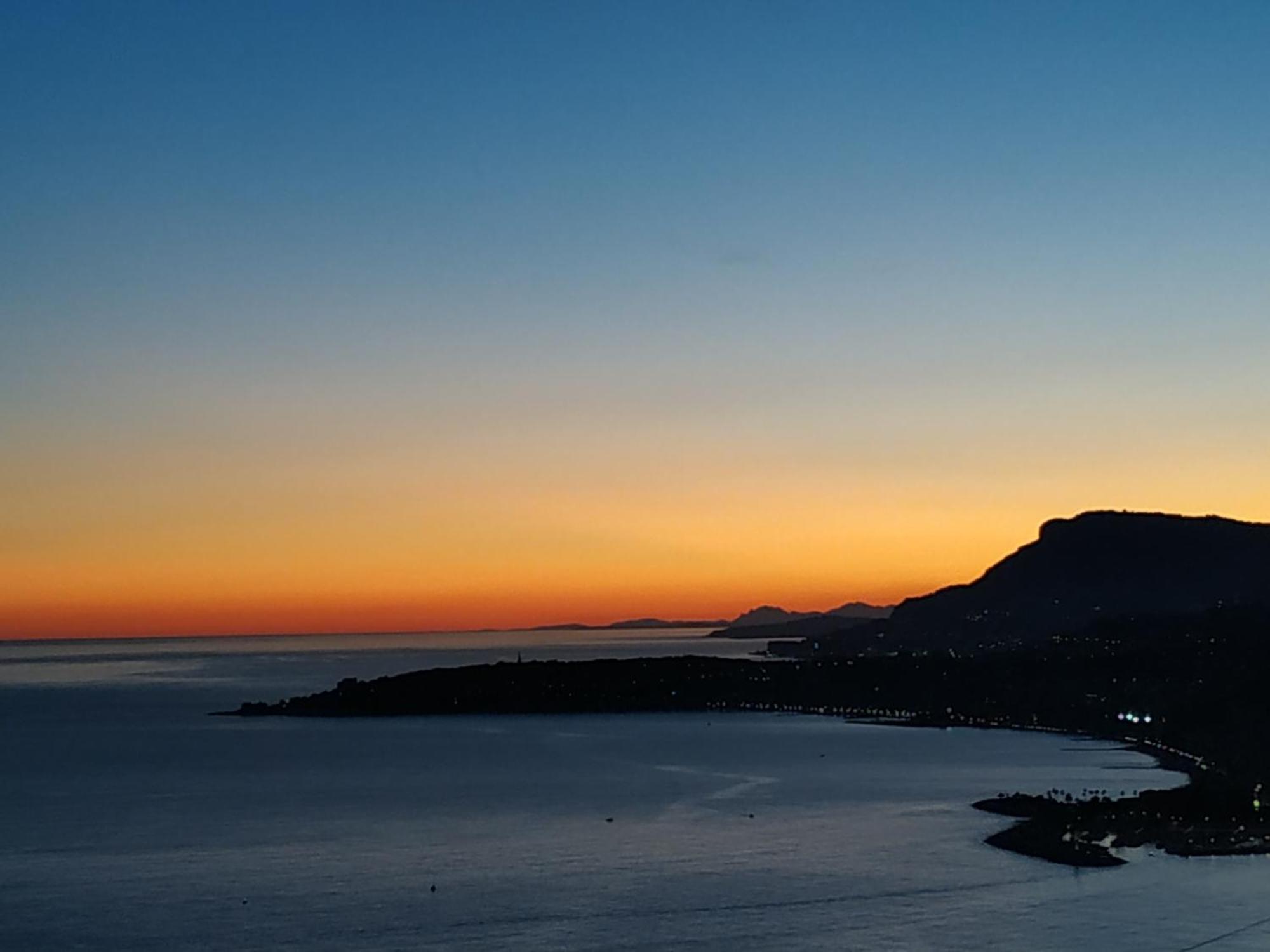 Total Sea View Grimaldi Daire Ventimiglia Dış mekan fotoğraf